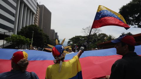 Manifestantes en las calles de Venezuela