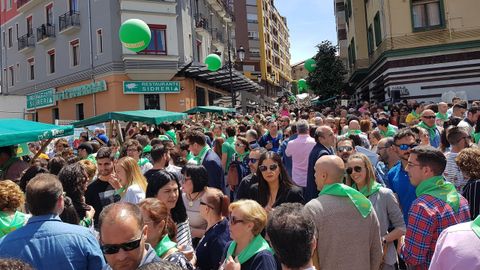 Imagen de archivo de una celebracin en la calle Gascona de Oviedo
