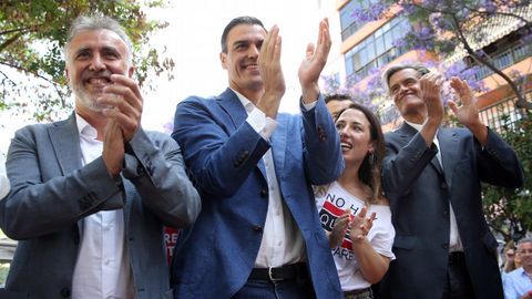 Pedro Sánchez, al inicio de un mitin que dio en Tenerife