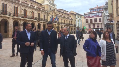 Pedro Snchez durante su visita a Oviedo