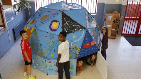 Planetario realizado por los alumnos de primero del centro público Ben-Cho-Shey (O Pereiro de Aguiar)