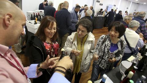 Fevino, cata en el túnel del vino