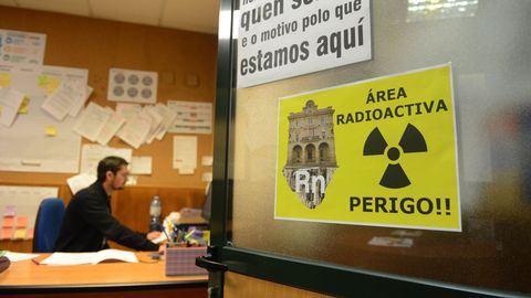 Protestas por la alta concentración de radón en una oficina municipal de Ourense