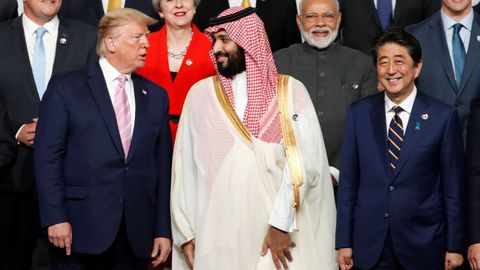 El presidente Trump con el príncipe saudí Salman