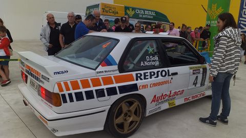 Dani Sol y Alex Noriega tomando la salida en la 43 edicin del Rallye de Avils, con el BMW M-3