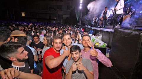 LUNES DE LAS FIESTAS DE BOIRO CON LA ORQUESTA EL COMBO DOMINICANO EN LA PLAZA DE GALICIA
