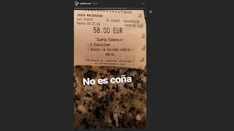 El ticket del pago de 58 euros de Javier Hernanz por el trayecto del aeropuerto a su casa