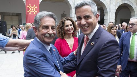 Revilla con el socialista Pablo Zuloaga