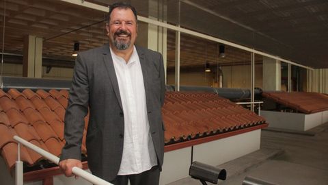naya.«Cando o proxecto que quere realizar unha empresa ten unha connotación de innovación e investigación, moitas acoden aos nosos laboratorios», di Salvador Naya, vicerreitor de Política Científica da UDC