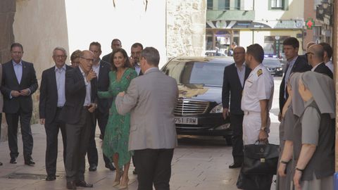 La reina Letizia asiste a la lección magistral del director de orquesta Aarón Zapico en el Museo Arqueológico