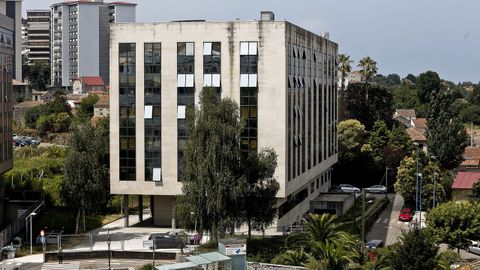La joven atropellada está ingresada en el Hospital Álvaro Cunqueiro de Vigo