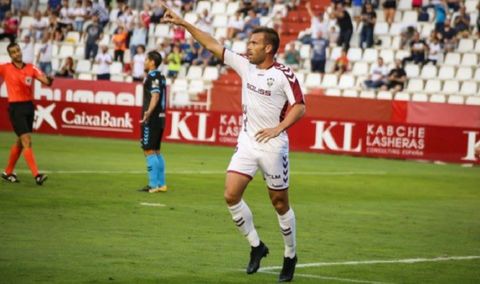 Gol Ortuo Albacete Lugo Carlos Belmonte.Alfredo Ortuo celebra un gol ante el Lugo