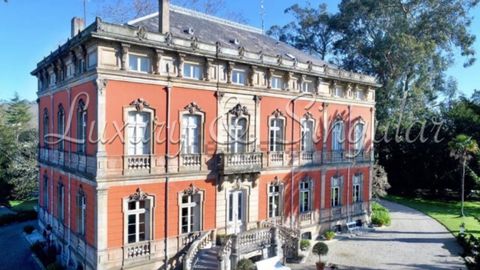 El palacete del siglo XIX que se vende en Somi por 8,25 milones de euros, en Gijn.El palacete del siglo XIX que se vende en Somi por 8,25 milones de euros