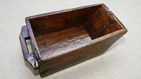 Medida de madera para saber cuánto cereal es un ferrado