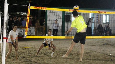 El torneo duró ocho días y se celebró en dos pistas habilitadas en el espacio del Parque dos Condes conocido como el cuadrado