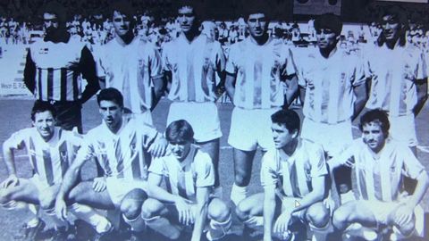 Juan Antonio Anquela, primero por la izquierda en la fila de abajo junto a Miguel Ángel Portugal, de pie, a la derecha
