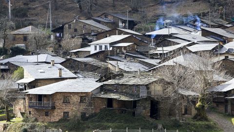 Seceda. Otra localidad de O Courel declarada BIC se halla en un área donde las rocas predominantes datan del período Devónico
