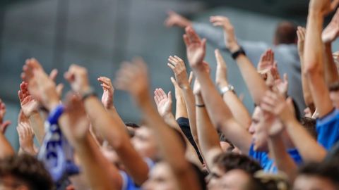 La afición oviedista durante el Oviedo-Zaragoza 19/20