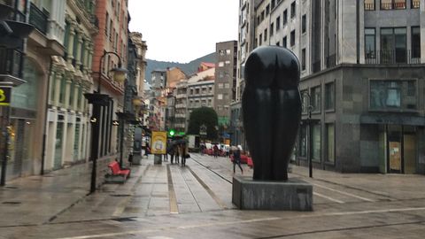 Escultura del culo, Oviedo