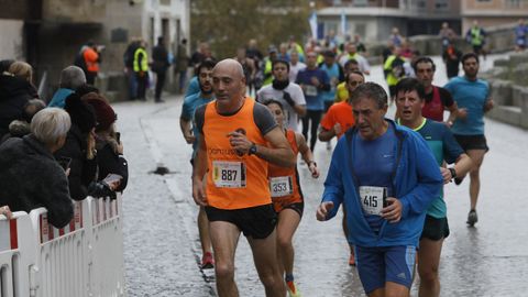 Búscate en el multitudinario pelotón de la San Martiño