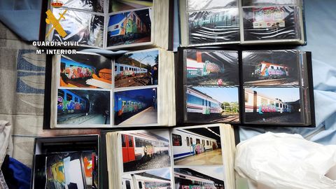 Diferentes fotografas de vagones de tren pintados con grafitis tras la operacin contra estas pintadas en vagones de tren realizados en varios puntos de Espaa y Europa