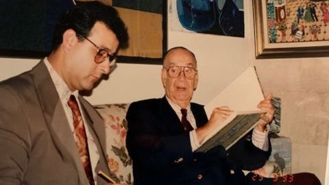Evaristo Lemos, a la izquierda, junto al escritor Camilo José Cela