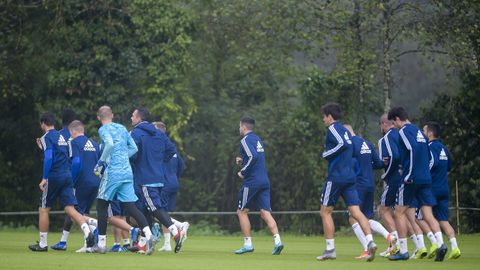 Los jugadores del Real Oviedo en El Requexón