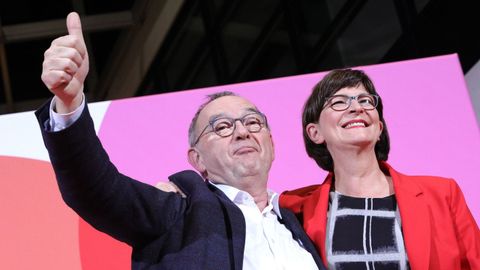 Norbert Walter-Borjans y Saskia Esken se impusieron como nuevos lderes del SPD en la consulta a la militancia