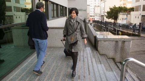 Pilar de Lara llegando a los juzgados de Lugo, días después de confirmarse la sancion del CGPJ