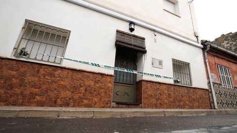 Imagen de la vivienda del presunto autor de la muerte de Marta Calvo en el municipio de Manuel (Valencia)