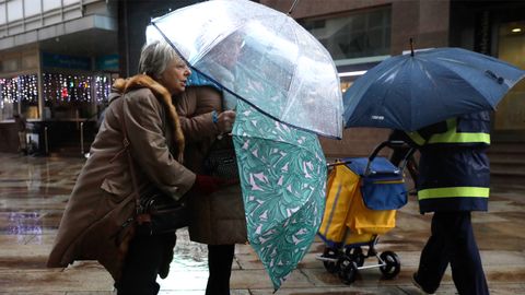 Alerta por viento, lluvia y oleaje por la llegada de Elsa