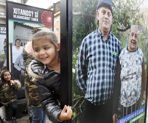 Día mundial del gitano. Vilagarcía acoge una exposición de fotografías de retratos con las familias del poblado de Berdón. La diversidad cultural nos enriquece