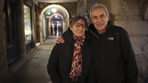 Nogueira con Paz, compañera de toda una vida, en Santiago