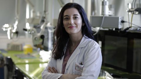 Sara Martínez Breijo es uróloga en el Chuac