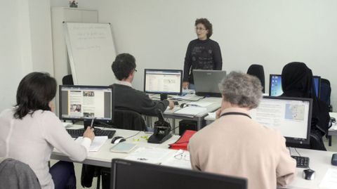 Cáritas llegó a impartir en su día cursos de formación para personas que habían solicitado microcréditos