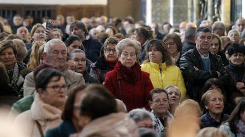 El primer San Blas en la iglesia de A Régoa fue multitudinario