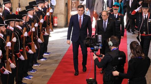 Pedro Sánchez propone a Quim Torra iniciar la mesa de diálogo entre gobiernos este mismo mes de febrero