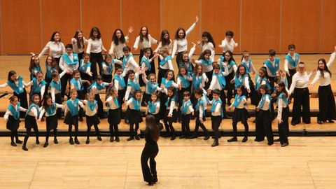 Actuación de uno de los coros de la Escuela de Música Divertimento de Oviedo