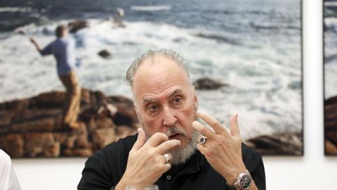 Francesc Torres protagoniza su primera gran exposición individual en Galicia en el CGAC