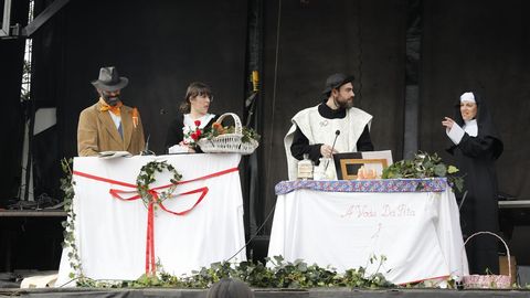 Risas e ironía en la Voda da Pita en As Eiroás