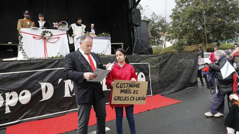 Risas e ironía en la Voda da Pita en As Eiroás