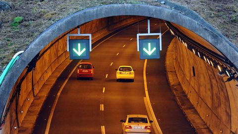 Imagen del túnel de O Sartego, en la AP-9 en Fene