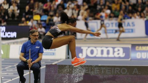 El Campeonato de España de Atletismo invade Ourense .Un espectacular ambiente rodeó a los primeros títulos absolutos de pista cubierta que se dirimieron en Galicia