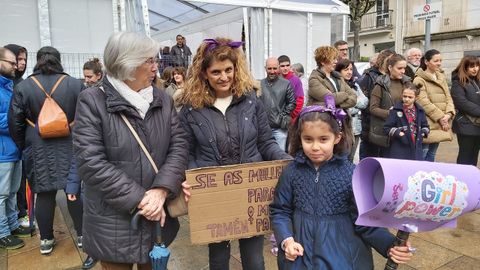 8M no Carballiño.Manifestación de Mulleres pola Igualdade na vila do Arenteiro