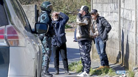 Operación antidroga de la Guardia Civil en el poblado del Vao