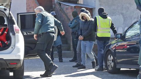 Operación antidroga de la Guardia Civil en el poblado del Vao