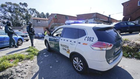 Operación antidroga de la Guardia Civil en el poblado del Vao