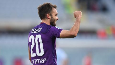 Pezzella, que había militado en el fútbol español en las filas del Betis, es uno de los tres infectados en el Fiorentina