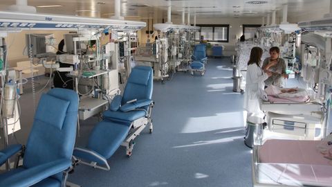 Imagen de archivo de la unidad de neonatología del Cunqueiro