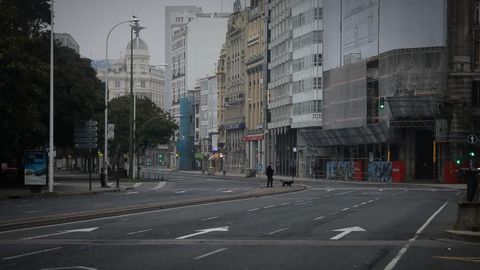 A Coruña desierta en plena semana de reclusión